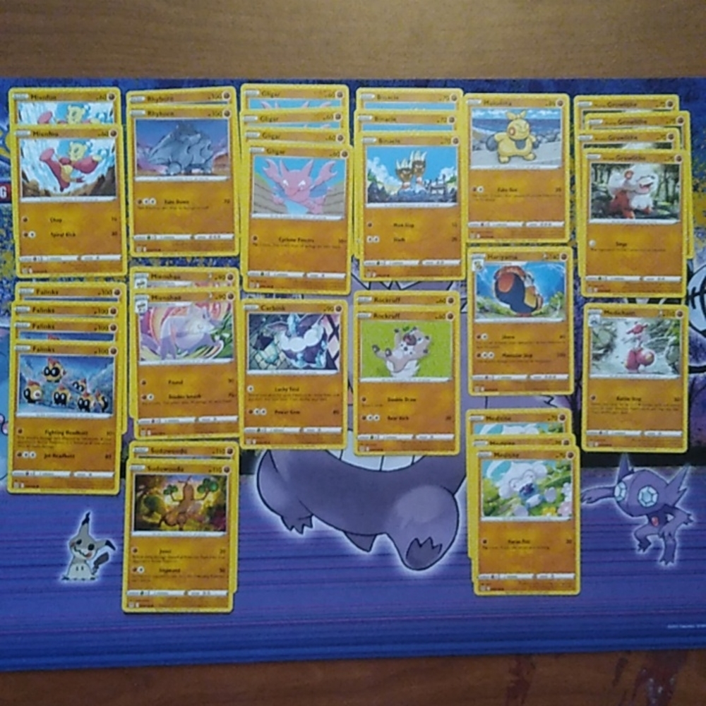 Pokemon Lost Origins Lot of 32 cards Commons/Uncommons Authentic